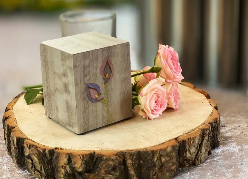 Holz Wuerfel Urne Baumbestattung Hannover Bestattungshaus Lesch